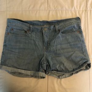 Levi Light Wash Denim Jean Shorts